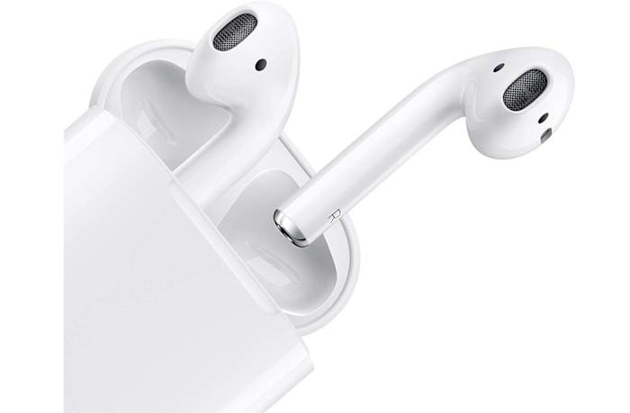 2nd Generation Apple Airpods